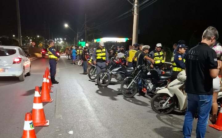 Operação Lei Seca resulta na prisão de seis pessoas e remoção de 59 motocicletas em Cuiabá